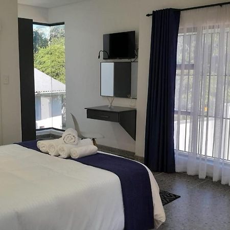 The Wishing Well Guest House Self-Catering Port Edward Εξωτερικό φωτογραφία
